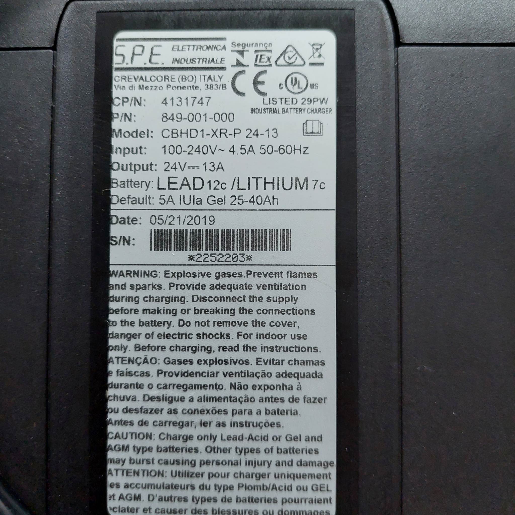 PROSTOWNIK 4131747 Diversey Taski Swingo 24V 13A