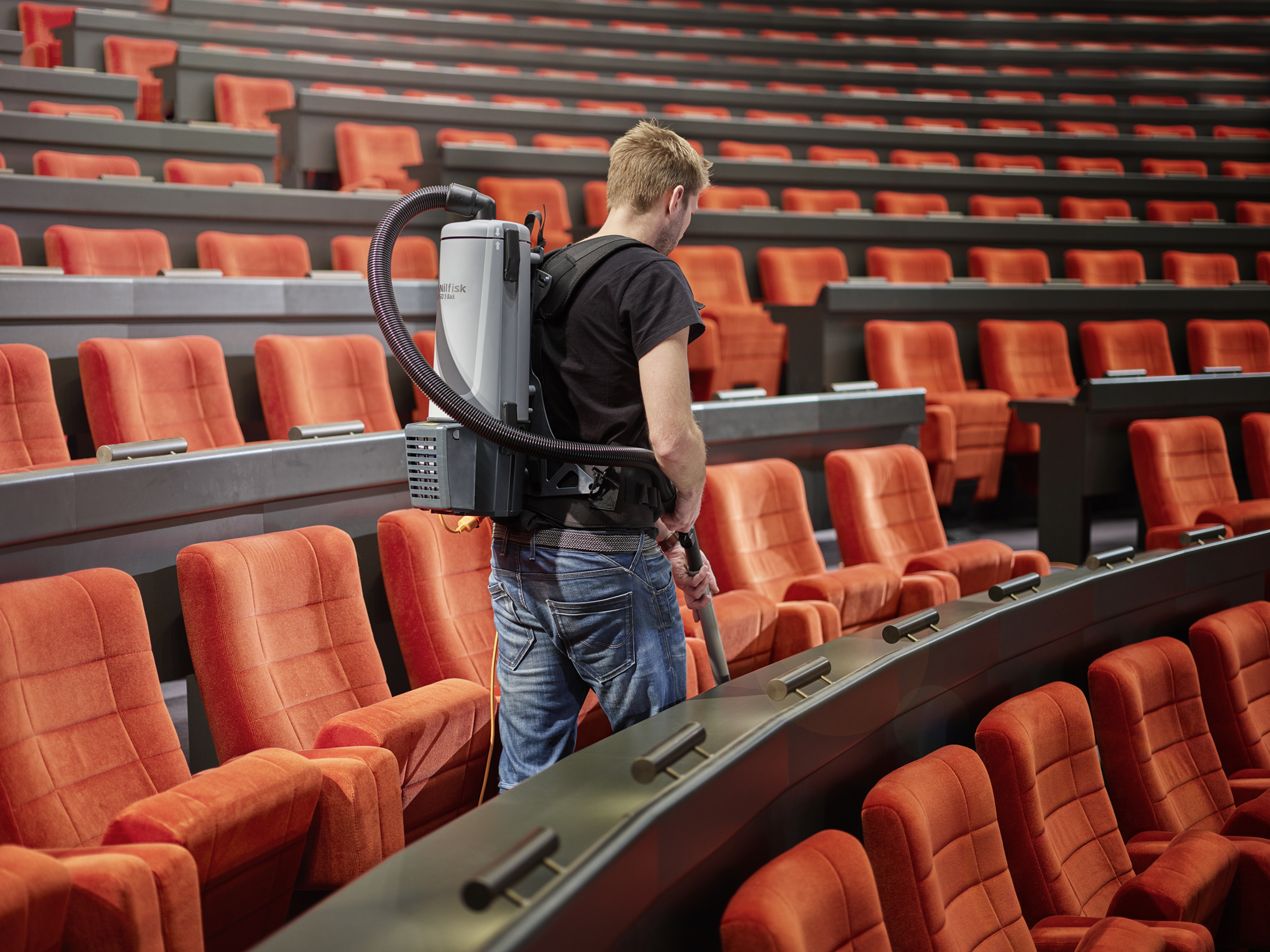 Odkurzacz plecakowy Nilfisk GD10 BACK HEPA