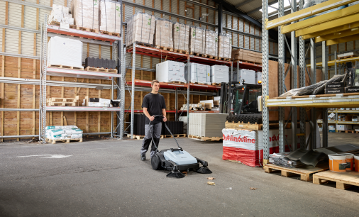 Zamiatarka ręczna Nilfisk SW200