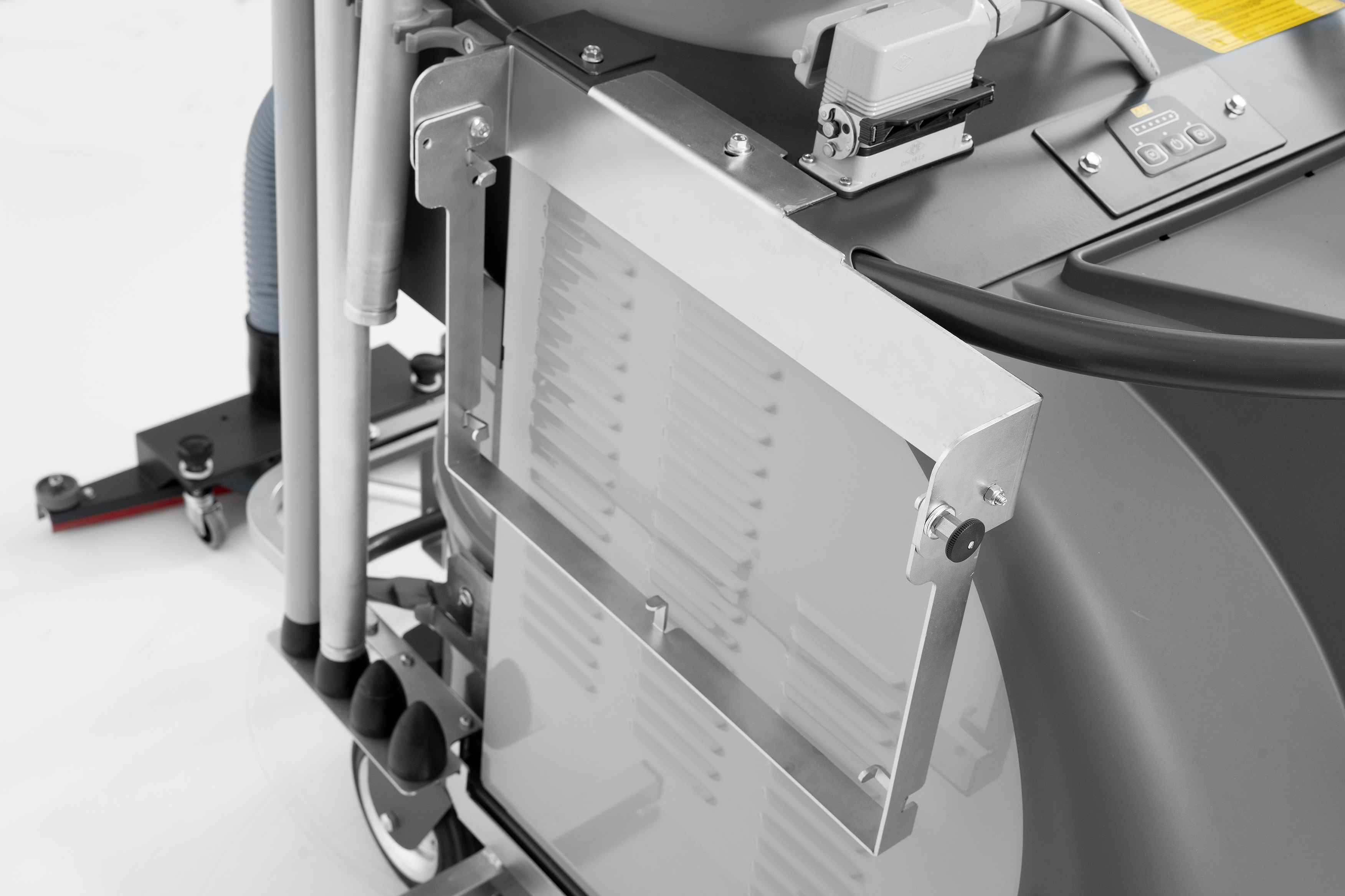 ODKURZACZ PRZEMYSŁOWY NILFISK  VHB436