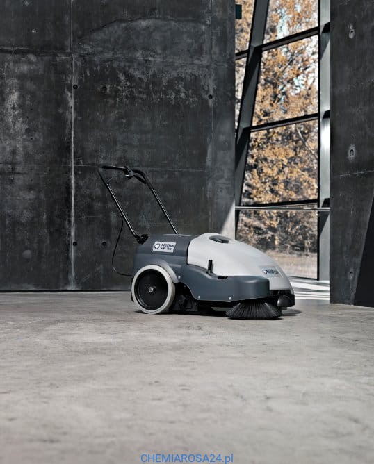 Zamiatarka prowadzona SW750